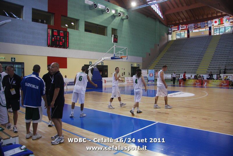 110923 basket 013_tn.jpg